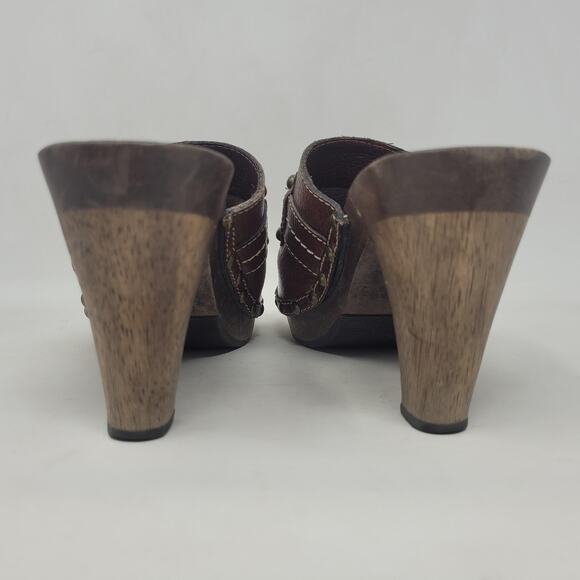 Banana Republic Clogs 7 Brown Leather Wooden Heel Studs Mules Boho Platform Y2K - Picture 4 of 12